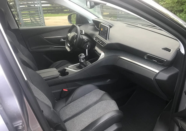 Peugeot 5008 cena 68900 przebieg: 150921, rok produkcji 2017 z Daleszyce małe 407